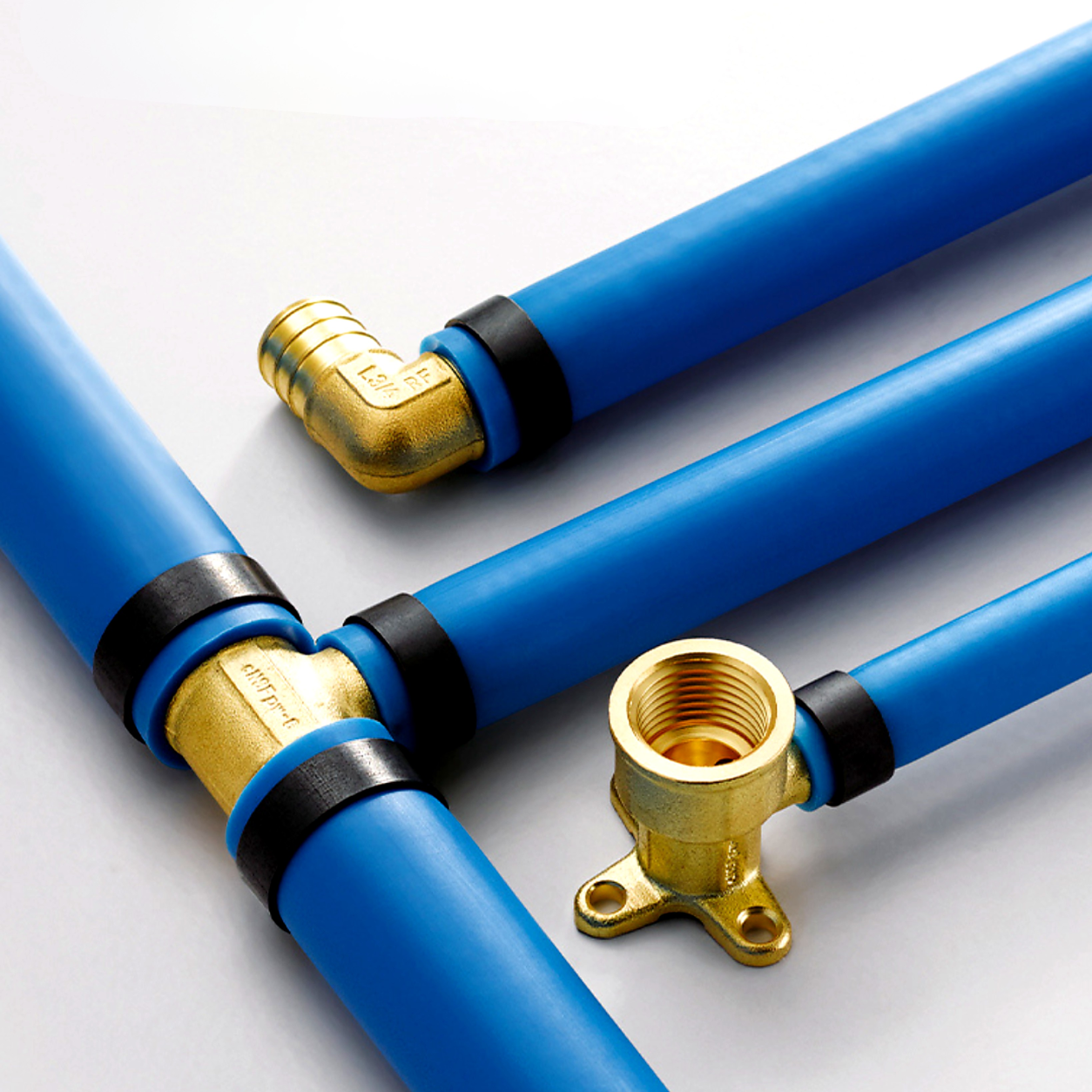 Sistema Crimp PEX — conexión por engarzado